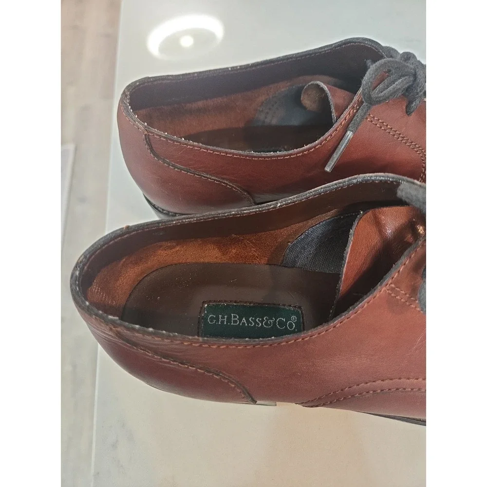 G.H. Bass & Co Brown Leather Oxford Dress Shoes Lace Up Classic Men's 8.5 Est‎